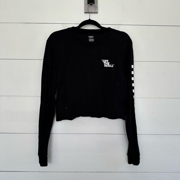 Vans Tops - Vans Women’s Small Black White Off The Wall Cropped Longsleeve Tee
